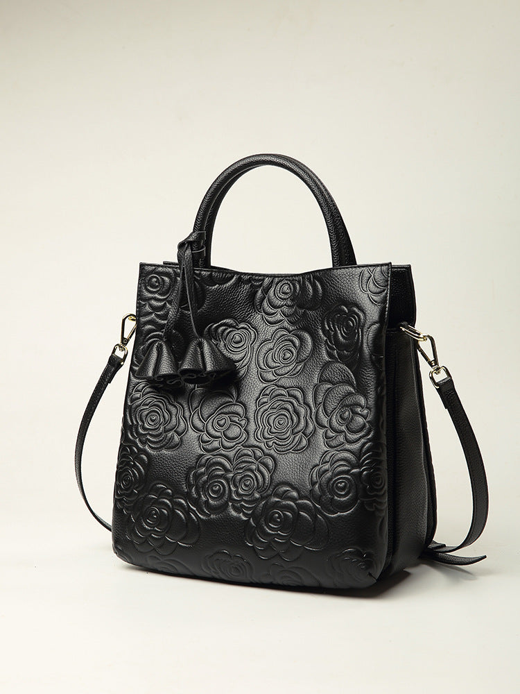 Genuine Leather Women's Bag Genuine Goods Cowhide Bag 2025 New Camellia Flower Handbag Fashion Large Bag Shoulder Crossbody Bag